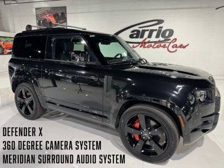 Used 2023 Land Rover Defender 90 X image 1