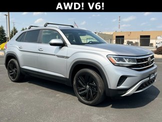 Used 2022 Volkswagen Atlas Cross Sport SE image 1