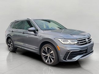 Used 2022 Volkswagen Tiguan SEL R-Line image 1