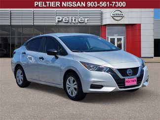 Used 2022 Nissan Versa S image 1