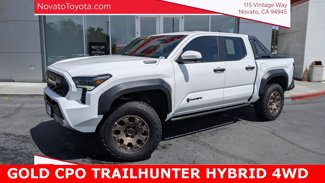 Used 2025 Toyota Tacoma Trailhunter image 1