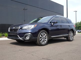 Used 2018 Subaru Outback 3.6R Touring w/ Popular Package #3 image 1
