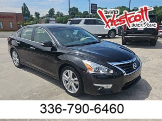 Used 2015 Nissan Altima 3.5 SL image 1
