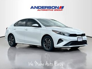 Used 2023 Kia Forte LXS image 1
