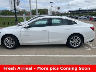 Used 2017 Chevrolet Malibu LT image 1