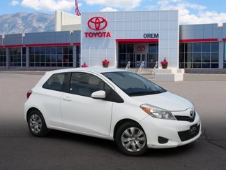 Used 2014 Toyota Yaris L image 1