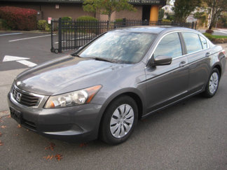 Used 2010 Honda Accord LX image 1