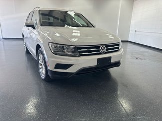 Used 2018 Volkswagen Tiguan SE w/ 3rd Row Seat Package image 1