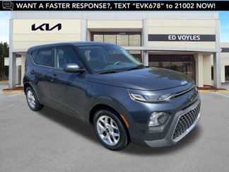 Used 2022 Kia Soul LX w/ Technology Package image 1