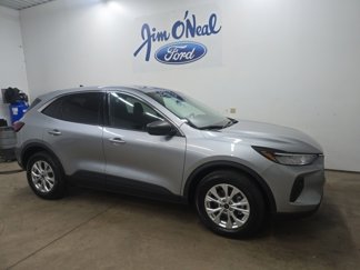 Used 2023 Ford Escape Active image 1