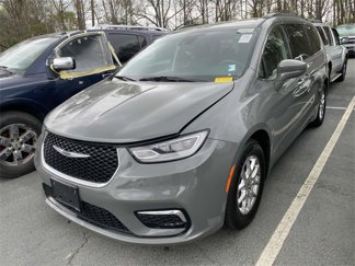 Used 2022 Chrysler Pacifica Touring-L image 1