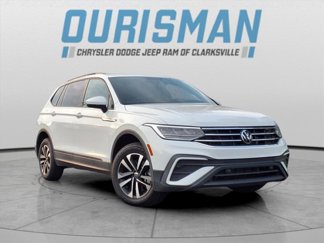 Used 2022 Volkswagen Tiguan S image 1