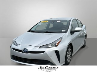 Used 2022 Toyota Prius LE image 1