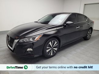 Used 2019 Nissan Altima 2.5 SV image 1