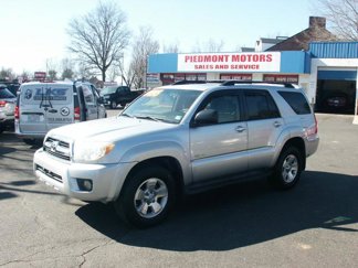 Used 2006 Toyota 4Runner SR5 image 1