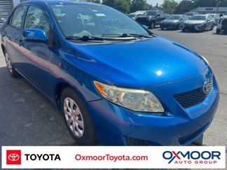 Used 2010 Toyota Corolla LE image 1
