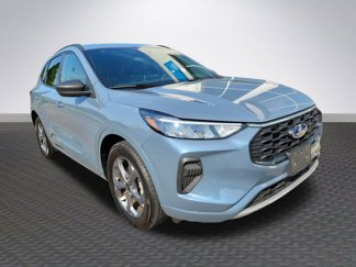 Used 2023 Ford Escape ST-Line image 1