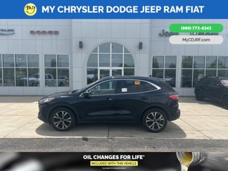 Used 2021 Ford Escape Titanium image 1
