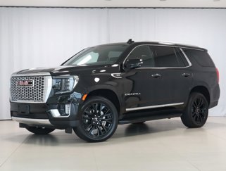 Used 2024 GMC Yukon Denali w/ Advanced Technology Package image 1