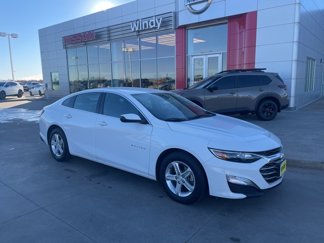 Used 2022 Chevrolet Malibu LS w/ Driver Confidence Package II image 1