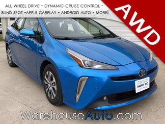 Used 2021 Toyota Prius LE image 1