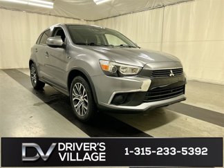 Used 2017 Mitsubishi Outlander Sport ES image 1