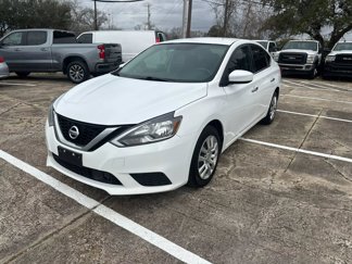 Used 2019 Nissan Sentra S image 1