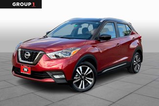 Used 2019 Nissan Kicks SR image 1