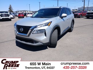 Used 2022 Nissan Rogue SV image 1