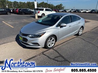 Used 2017 Chevrolet Cruze Premier image 1