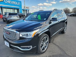 Used 2017 GMC Acadia Denali w/ Technology Package image 1