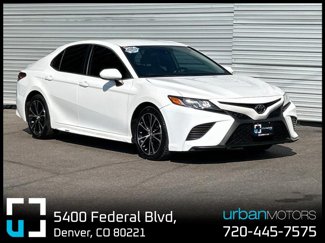 Used 2019 Toyota Camry SE image 1