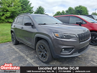 Used 2022 Jeep Cherokee Latitude image 1
