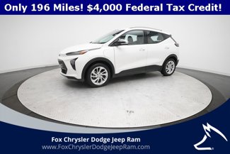 Used 2022 Chevrolet Bolt EUV LT w/ Driver Confidence Package image 1