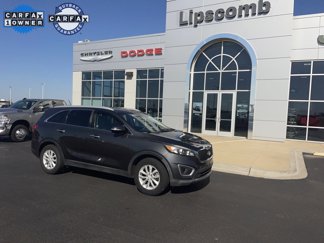 Used 2017 Kia Sorento LX image 1