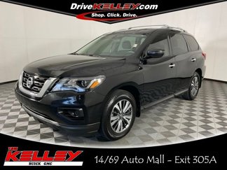Used 2020 Nissan Pathfinder S image 1