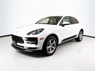 Certified 2020 Porsche Macan image 1