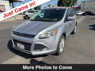 Used 2014 Ford Escape SE image 1