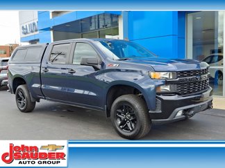 Used 2021 Chevrolet Silverado 1500 Custom Trail Boss w/ LPO, Dark Essentials Package image 1