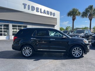 Used 2017 Ford Explorer Limited image 1