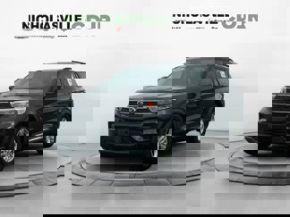 Used 2021 Ford Explorer XLT image 1