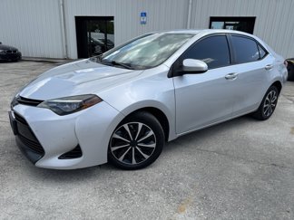 Used 2018 Toyota Corolla LE image 1