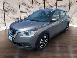 Used 2020 Nissan Kicks SV image 1