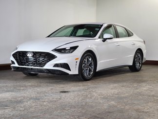 Used 2023 Hyundai Sonata SEL image 1
