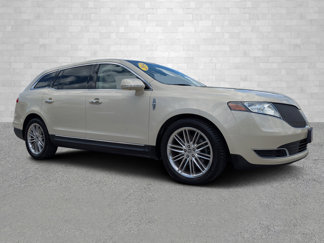 Used 2014 Lincoln MKT AWD w/ Equipment Group 201A image 1