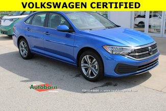 Used 2024 Volkswagen Jetta SE w/ Panoramic Sunroof Package image 1