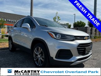 Used 2020 Chevrolet Trax LT w/ Driver Confidence Package image 1