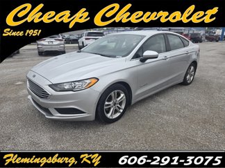 Used 2018 Ford Fusion SE image 1