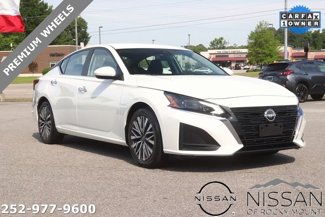 Used 2023 Nissan Altima 2.5 SV image 1