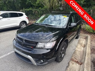 Used 2019 Dodge Journey Crossroad image 1